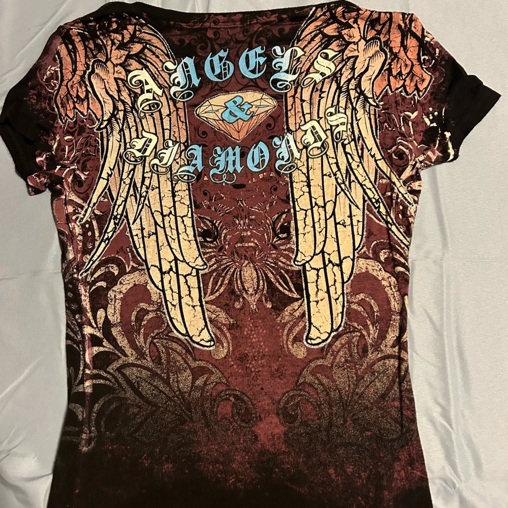 T-shirt with sparkle! Never worn!  
Perfect!